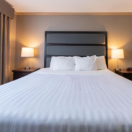 Prestige Radium Hot Springs Resort, Worldhotels Crafted Eksteriør billede