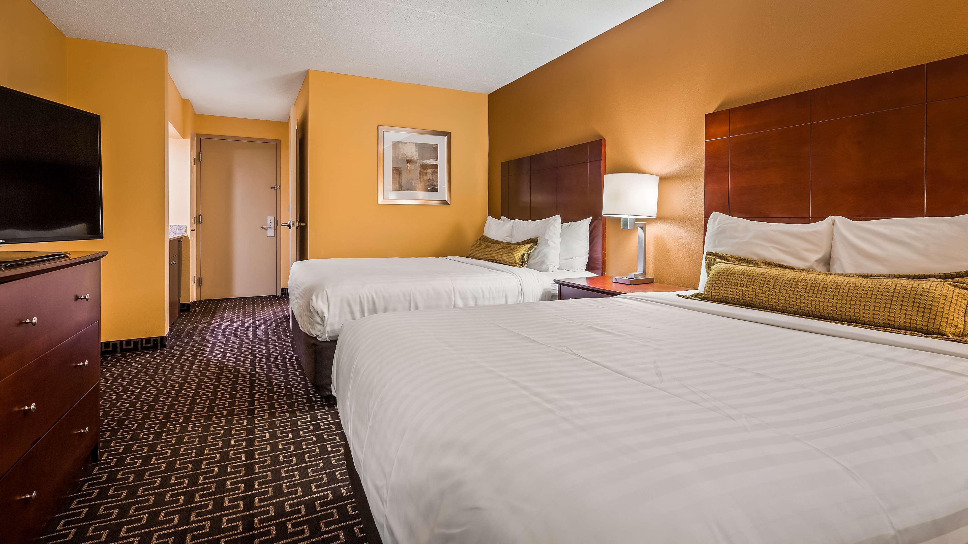 Prestige Radium Hot Springs Resort, Worldhotels Crafted Eksteriør billede