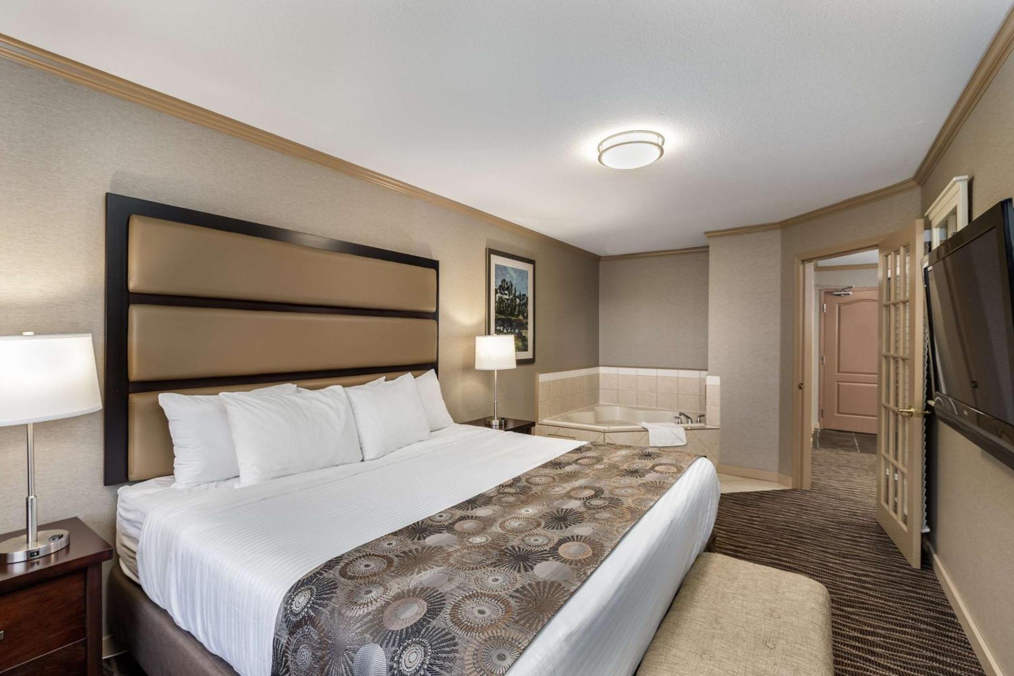 Prestige Radium Hot Springs Resort, Worldhotels Crafted Eksteriør billede
