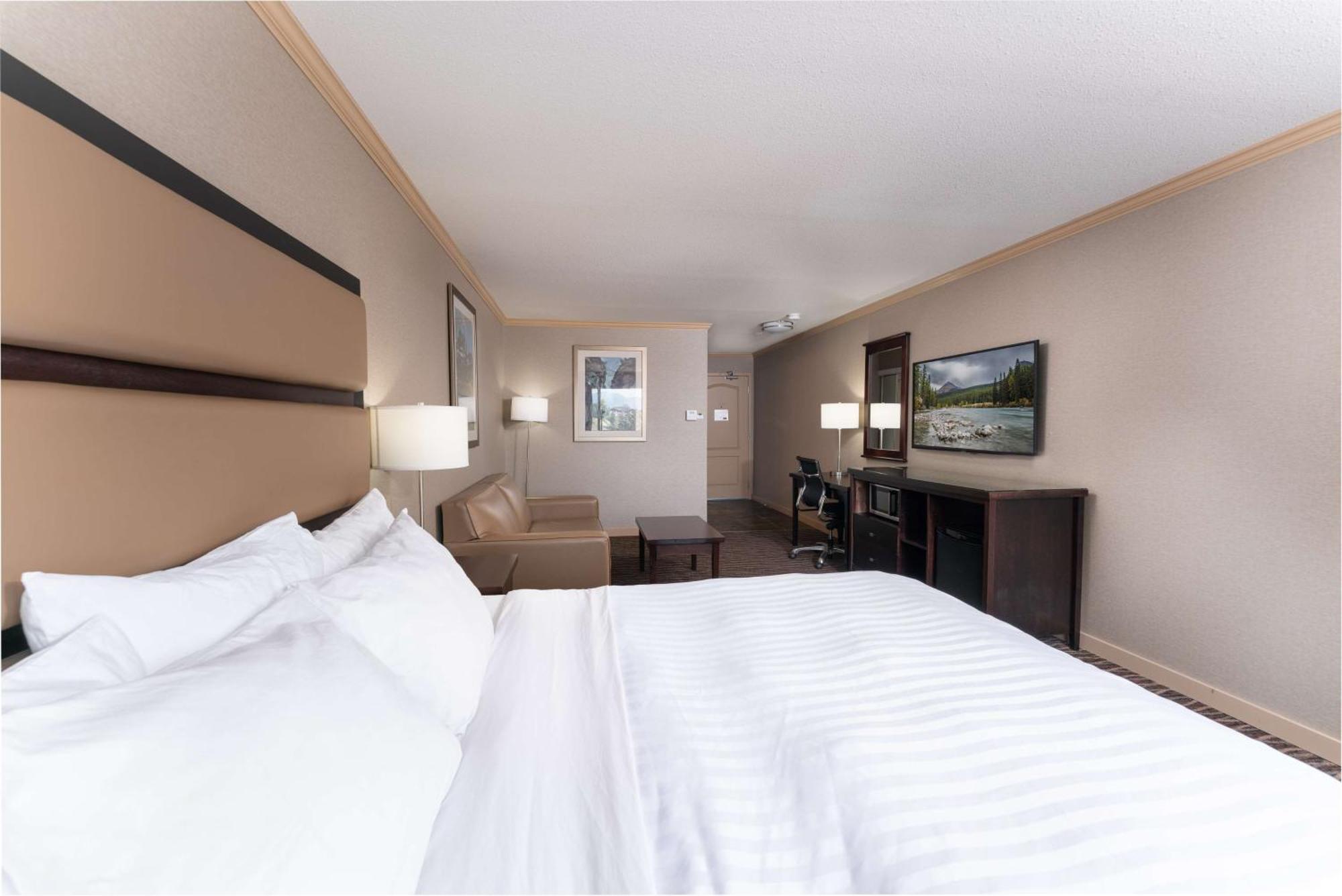 Prestige Radium Hot Springs Resort, Worldhotels Crafted Eksteriør billede