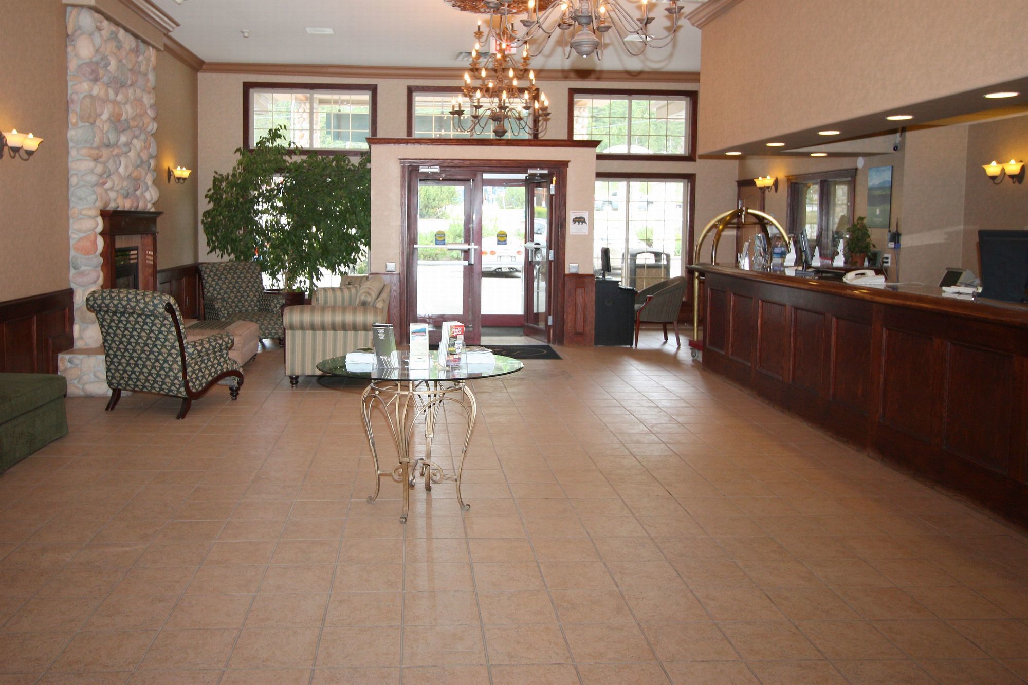Prestige Radium Hot Springs Resort, Worldhotels Crafted Eksteriør billede